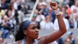 Roland Garros, Coco Gauff in estasi: batte in rimonta Aryna Sabalenka e conquista il primo slam sulla terra