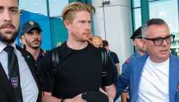 Napoli, De Bruyne a Roma per le visite mediche: a Villa Stuart, KdB scatena l’entusiasmo dei tifosi azzurri