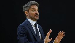 Pozzecco "promuove" Poeta a suo successore in azzurro: "Sarebbe perfetto". E intanto stasera parte Virtus-Brescia