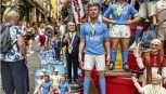 Napoli, è già De Bruyne mania: pizza azzurra ed esordio sul presepe a San Gregorio Armeno per l'ex City