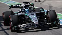 F1 Gp Canada: Russell beffa Norris e Verstappen, pole con gomma gialla. Hamilton 5°, Leclerc sbaglia ed è 8°