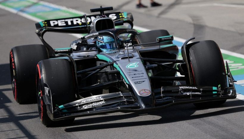 F1 Gp Canada: Russell beffa Norris e Verstappen, pole con gomma gialla. Hamilton 5°, Leclerc sbaglia ed è 8°