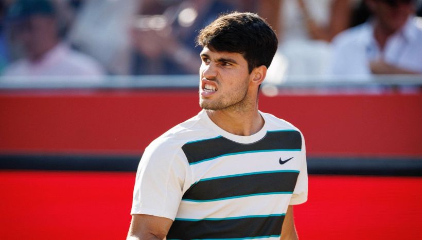 Queen’s, Alcaraz record e attacco al primo posto di Sinner. La rivelazione sul ko di Jannik e Wimbledon è già decisivo
