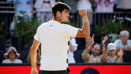 Queen’s, Alcaraz senza freni: batte Bautista-Agut e prenota il quarto titolo sull'erba. Sinner è sempre più vicino