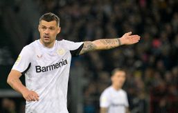 Xhaka aspetta il Milan, le parole del padre un invito per Tare all’affondo col Bayer