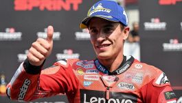 MotoGP, pagelle e classifica piloti dopo Gp Assen: Marc Marquez 110 e lode, capolavoro Bezzecchi, orgoglio Bagnaia