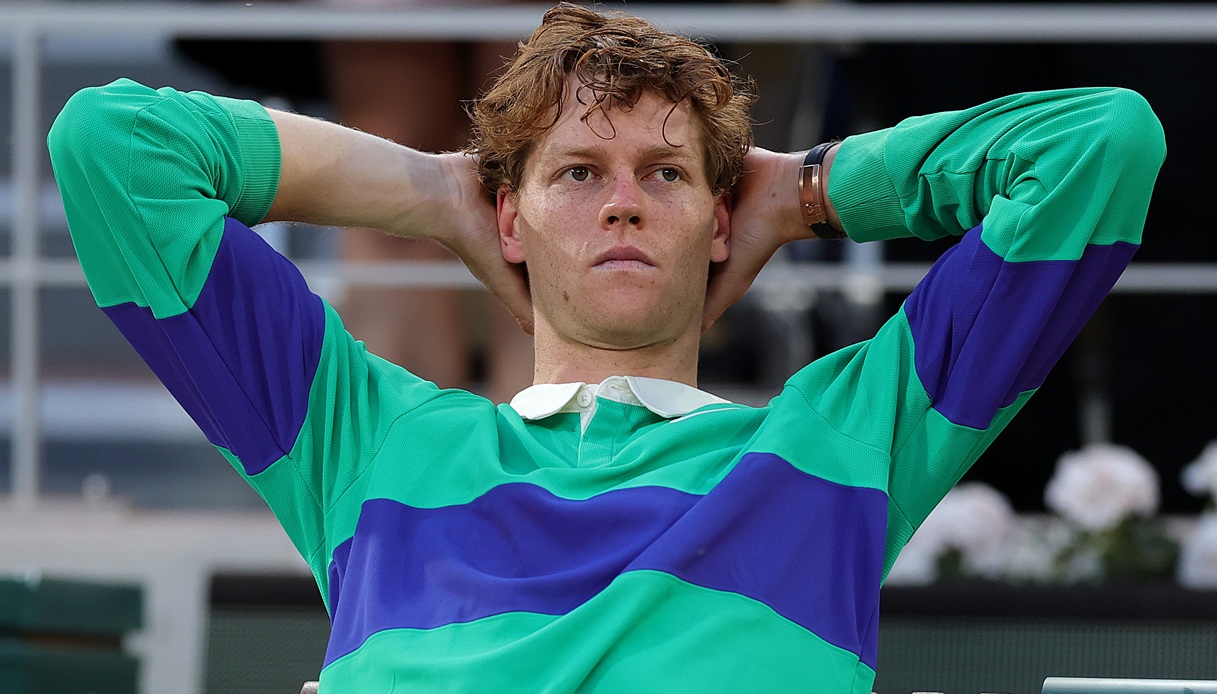 https://wips.plug.it/cips/sport.virgilio.it/cms/2025/06/jannik-sinner-3.jpg
