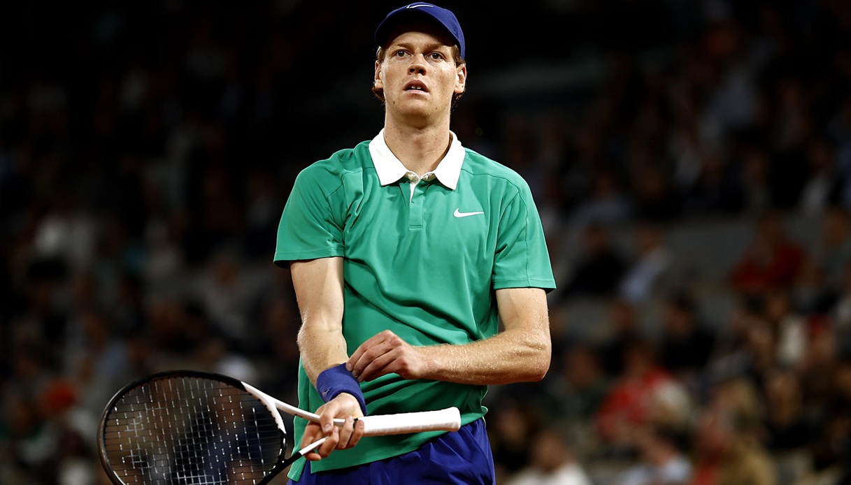 https://wips.plug.it/cips/sport.virgilio.it/cms/2025/06/jannik-sinner.jpg