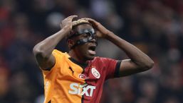 Napoli, Osimhen rischia di bloccare il mercato: andrà in ritiro? Il precedente Koop e Juve alla finestra
