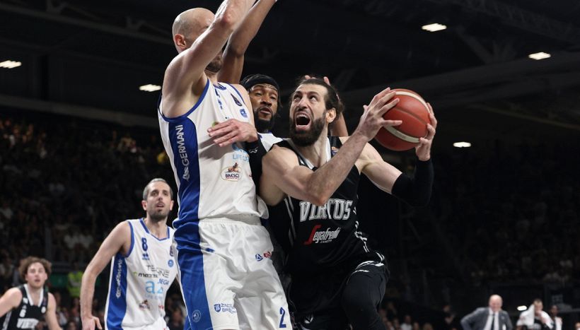 Finale Scudetto, Shengelia show: la Virtus Bologna batte Brescia e fa sua gara-1. Poeta perde pure Ndour