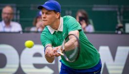 Sinner, Scanzi trova il difetto e dà un consiglio: "Basta pubblicità. E la canzone con Bocelli è orripilante"