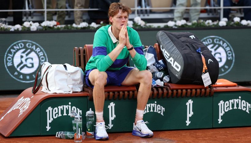 Sinner rompe il silenzio: "Ecco cosa mi sono detto per tirarmi su dopo la finale con Alcaraz al Roland Garros"