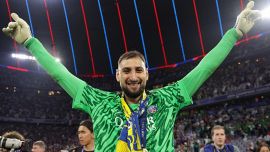 Inter-Donnarumma, Raiola tiene la porta aperta: idea De Winter per la difesa, il Parma spara alto per Leoni