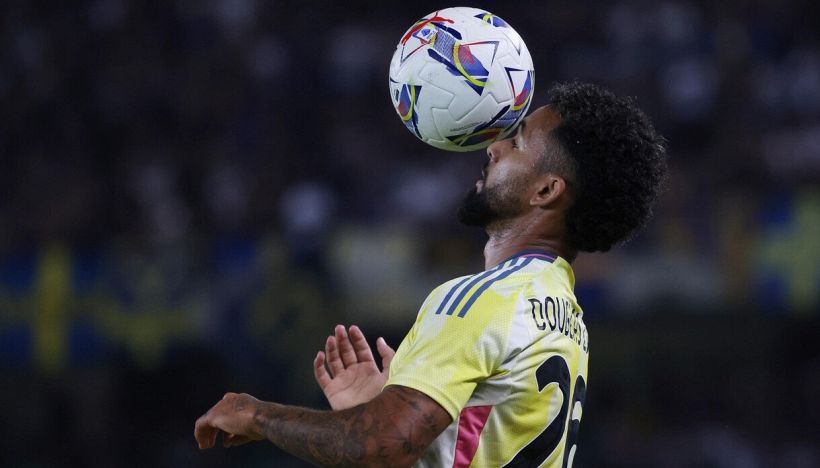 Juventus: Douglas Luiz la pagherà cara, la decisione del club e l'ultima voce di mercato