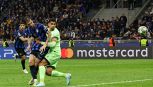 Inter, il Barcellona non dimentica: c'era fallo di Dumfries sul gol di Acerbi. Le accuse di Martin