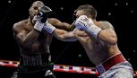 Devastante Usyk: manda al tappeto Dubois alla quinta ripresa e torna campione undisputed dei massimi