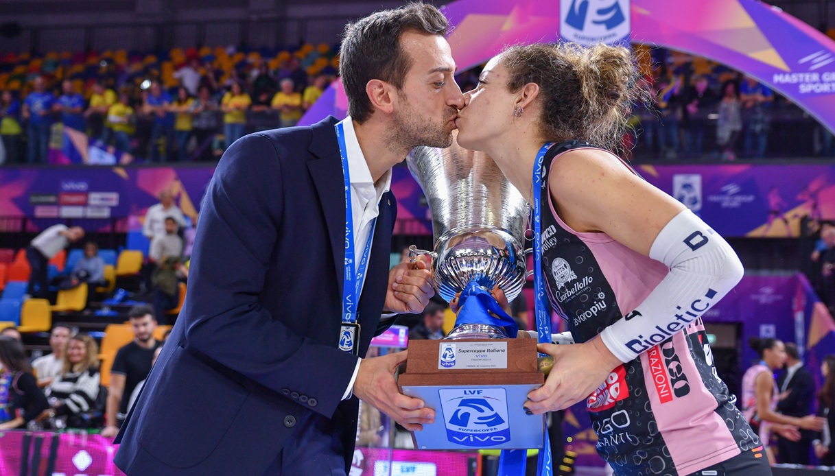 https://wips.plug.it/cips/sport.virgilio.it/cms/2025/07/de-gennaro-santarelli.jpg
