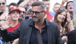 F1, Carlo Vanzini sbotta in diretta: "Questa Ferrari fa schifo" e Chinchero lancia l'allarme sul futuro di Leclerc