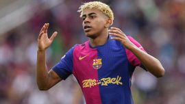 Yamal, murale vandalizzato mentre il Barcellona teme che faccia la fine di Neymar