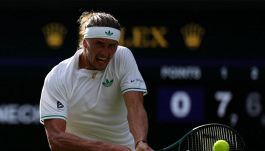 Wimbledon, anche Zverev saluta al primo turno: Rinderknech infierisce nella crisi del tedesco. Strada spianata per Alcaraz