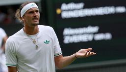 Zverev, il fratello Mischa lo bacchetta e minimizza il grido d’aiuto a Wimbledon: Alcaraz e Sabalenka in soccorso