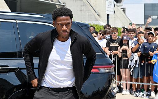 Juventus, l'arrivo di David e l'ipotesi rescissione con Vlahovic scatenano i tifosi bianconeri