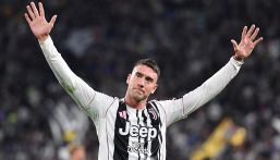 Juventus, Vlahovic non molla. Ma il Milan potrebbe dare una mano a Comolli