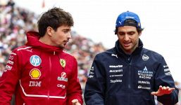 F1, Sainz tamponato da Leclerc: "Sta diventando noioso, poveretto". Sfogo al veleno in radio, Charles si scusa