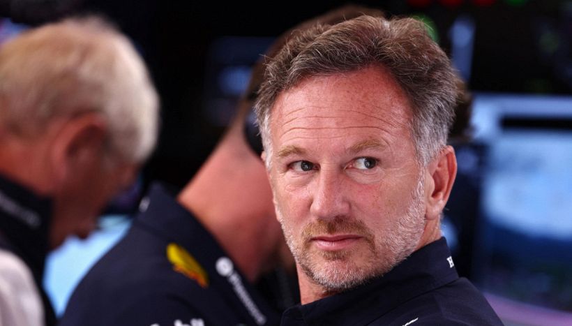 Red Bull, l’addio di Horner è un caso: il ruolo di Verstappen, Ferrari e Alpine lo tentano. Da Ecclestone parole al veleno