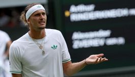 Zverev, la pausa di riflessione dopo lo choc a Wimbledon: rinuncia a Gstaad. E Berrettini dà forfait anche a Kitzbuhel