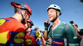 Tour, Milan velocità da record in volata ma non ci crede: “Non è possibile”. Consonni: “Servivano gli attributi”