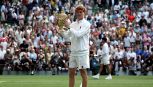 Wimbledon, Sinner: la frecciatina al fratello Mark e la rivincita dopo le sofferenze di Parigi. Alcaraz gli rende onore