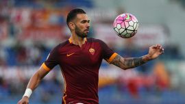 Roma, l’ex Castan punta il dito contro Spalletti: la rivelazione choc sulla sua esclusione dopo il tumore al cervello
