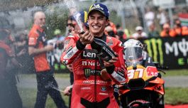 MotoGP pagelle Brno e classifica piloti: Marquez extraterrestre, Bezzecchi on fire, solito Bagnaia, applausi Martin
