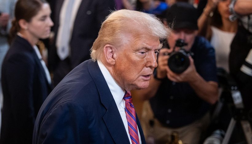 Trump "minaccia" i Washington Commanders di NFL: "Volete il nuovo stadio? Tornate a chiamarvi Redskins"
