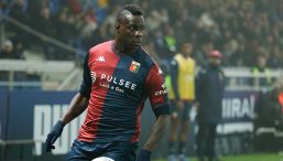Balotelli va all’attacco sui social: “I traditori siedono al tuo tavolo”. Gilardino potrebbe dargli una chance al Pisa