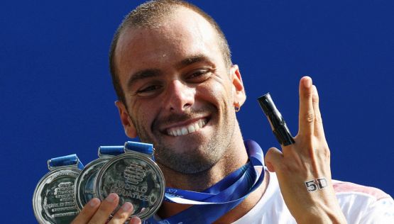 Paltrinieri, una doppia operazione con vista su Los Angeles 2028: via le viti al gomito e ridotta la frattura al dito