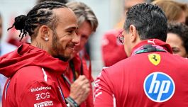 Hamilton, come è nata la rimonta a Spa: mistero sul nuovo ingegnere, Lewis social tra calcio e stories criptica