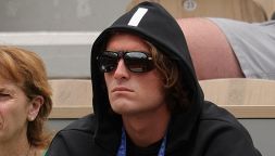 Tsitsipas, crisi senza fine e d’identità tennistica: le parole su Sinner e Alcaraz spaventano gli appassionati