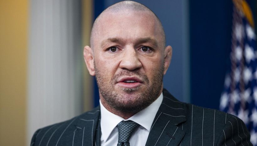 Conor McGregor nudo su X, la rapper Azealia Banks pubblica le foto e accusa: "Prima mi molesti e poi minacci?"