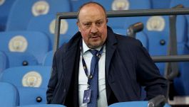 Benitez esalta De Bruyne al Napoli e consiglia Lookman all’Inter per tenere testa ai partenopei: la previsione scudetto