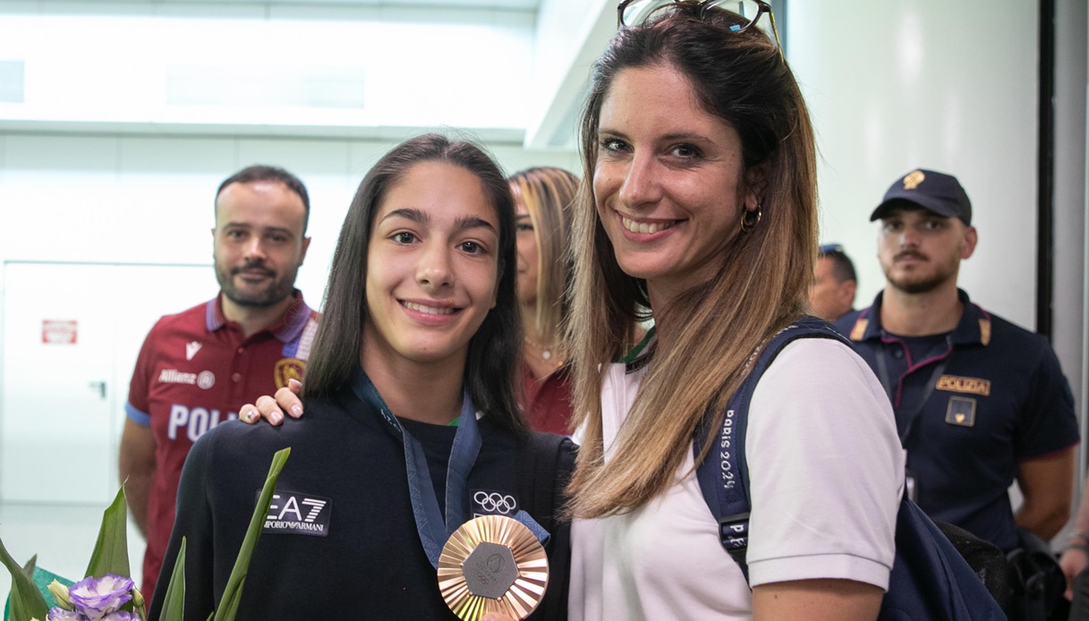 https://wips.plug.it/cips/sport.virgilio.it/cms/2025/07/sofia-raffaeli-claudia-mancinelli.jpg