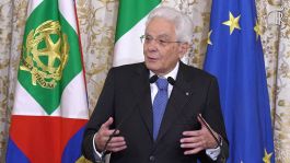 Calcio, Mattarella alle azzurre: "Avete reso onore alla maglia e alla bandiera"