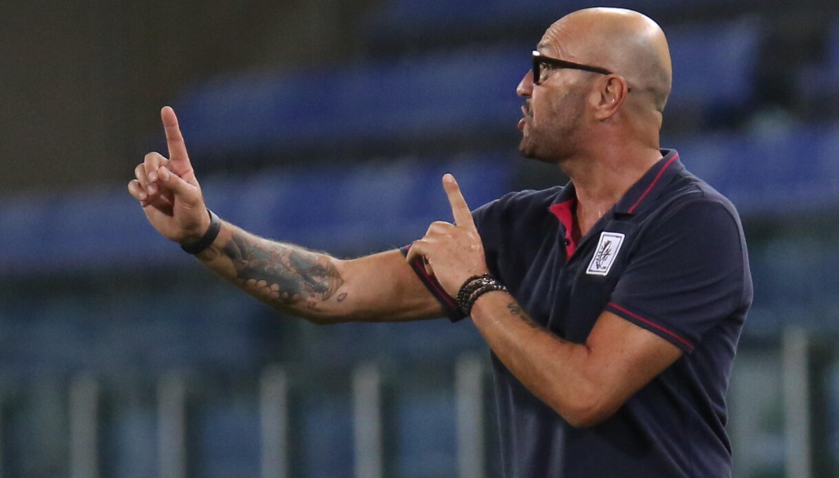 https://wips.plug.it/cips/sport.virgilio.it/cms/2025/07/walter-zenga-lite-enrico-varriale.jpeg