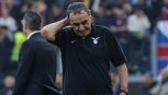 Lazio, Sarri ricoverato per un malore dopo l'allenamento? Come sta il tecnico: il club fa chiarezza