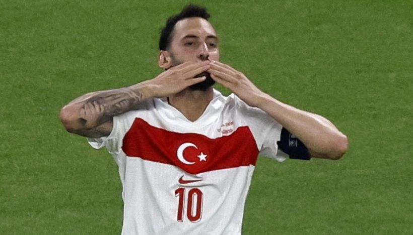 Inter, l'ultima decisione di Calhanoglu: il retroscena sul futuro del turco