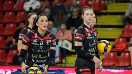 Pace fatta tra Perugia e Asia Cogliandro: la Lega Volley invoca un iter normativo. Alla UYBA arriva Metwally: giocherà col velo