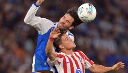 Atletico Madrid: Raspadori errore fatale al debutto, Simeone litiga con una tv in campo