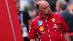 Ferrari, da Vasseur nuova bordata ad Hamilton: "Non è come Sainz"