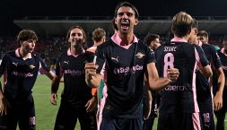 Coppa Italia: Palermo e Cagliari salvi ai rigori, il Como c’è, poker Venezia